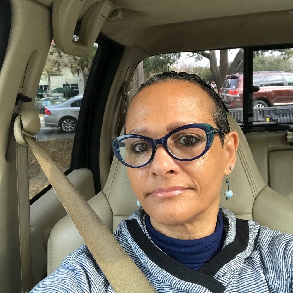 Meet your Posher, Gia